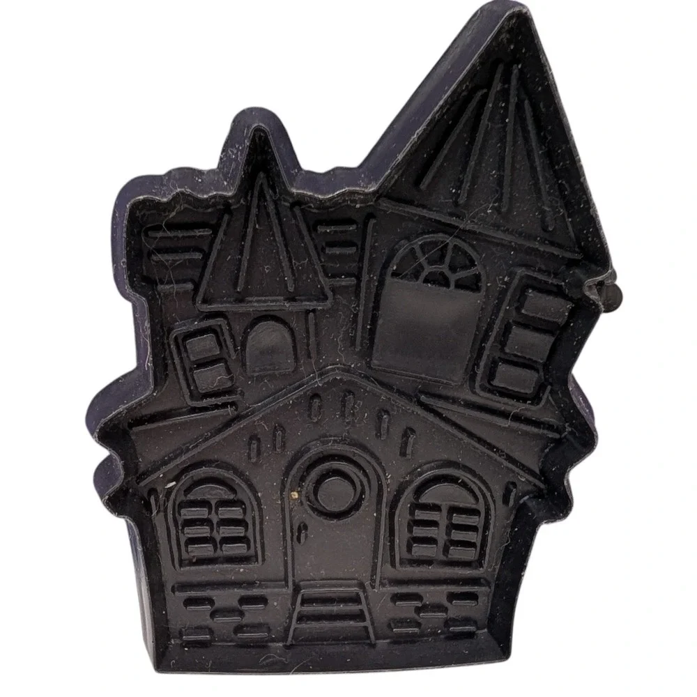 Vintage Halloween Cookie Cutters Black Skull‎ Haunted House Bat Set of Three